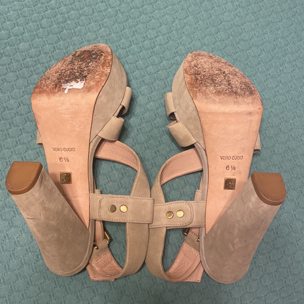 Pour La Victoire Nealla Nubuck Leather Platform Heel - Picture 11 of 12